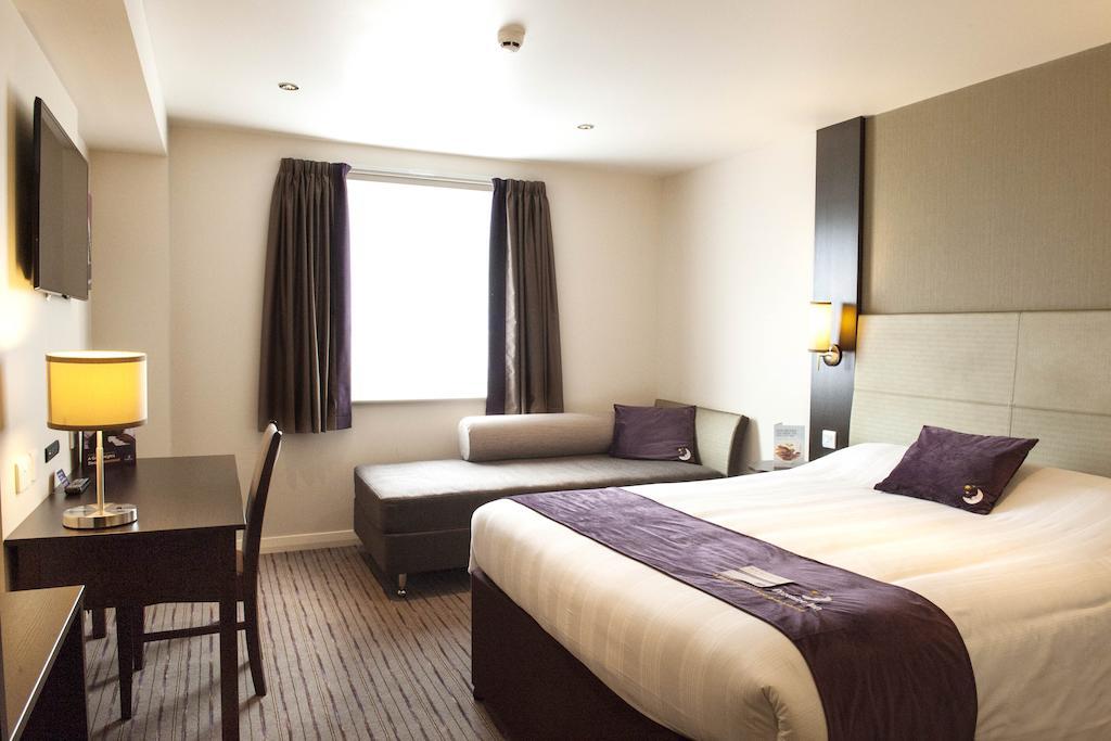 Premier Inn Barrow In Furness Room photo