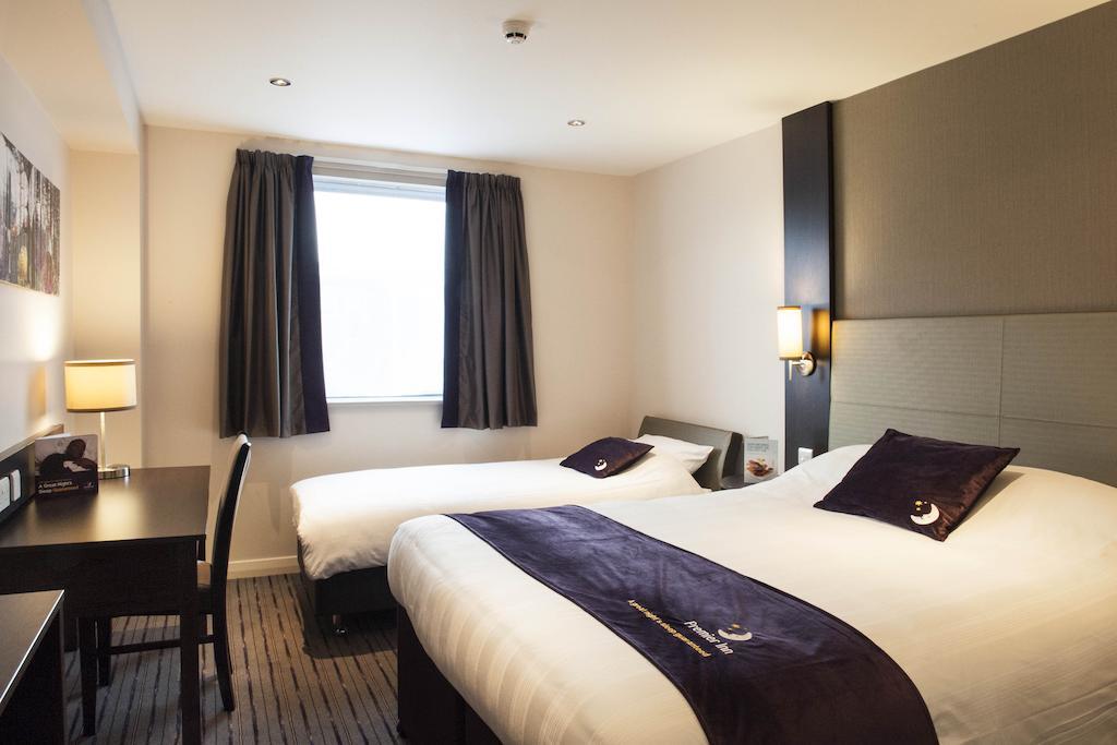 Premier Inn Barrow In Furness Room photo
